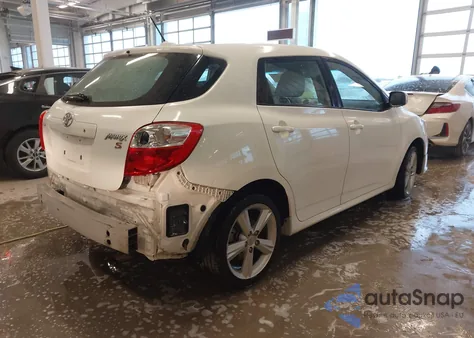 2010 Toyota Matrix S из США, поврежденный, VIN 2T1KE4EE2AC038133